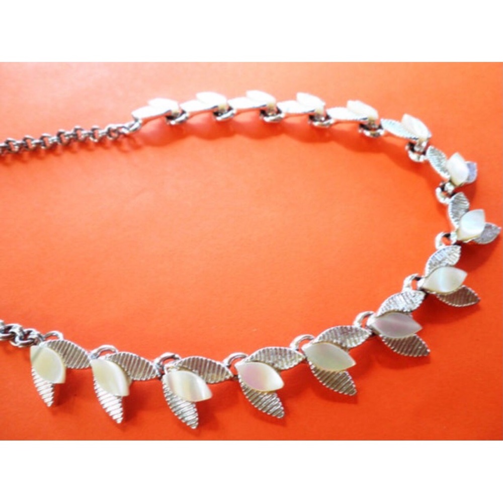 Vintage Mother Of Pearl Link Necklace, Vintage Costume Jewelry